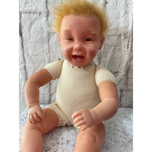 Vintage 1995 Pat Secrist  Hilarious Baby Doll Red Hair Brown Eyes - Picture 2 of 4